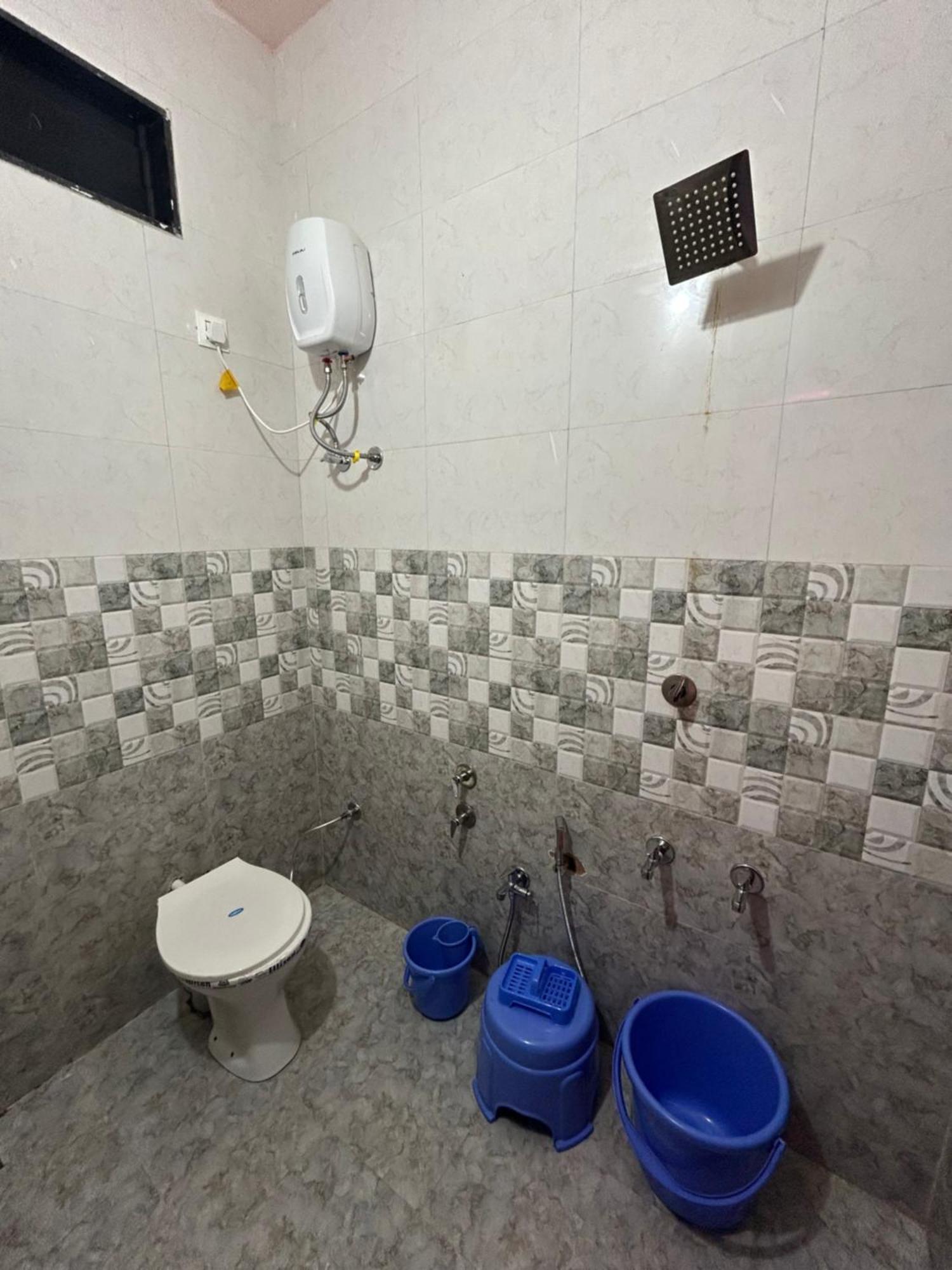 Kamdhenu Home Stay Garudeshwar Esterno foto